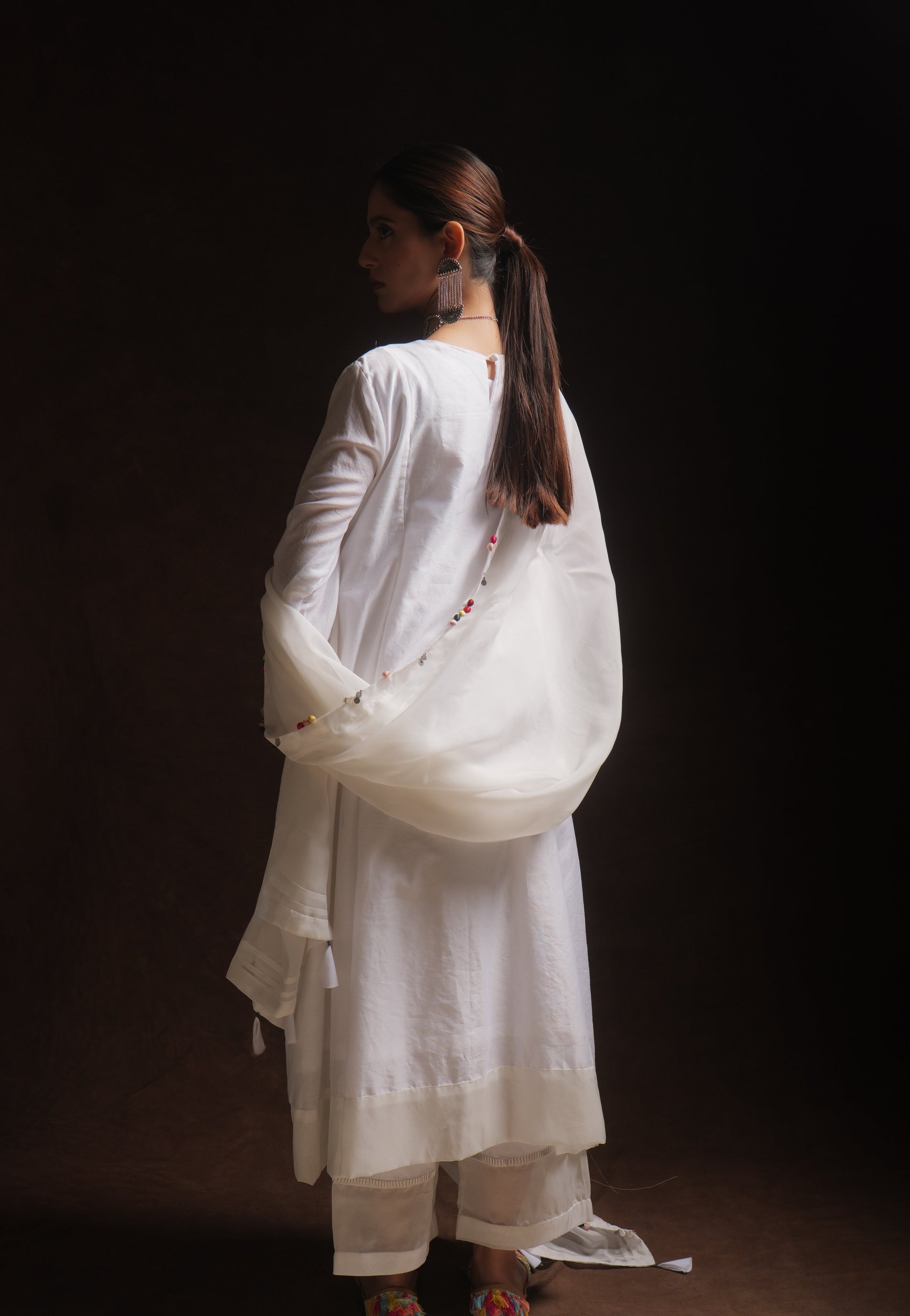 White chanderi kurta set with abstract embroidery, organza panels and dupatta by Asaaye